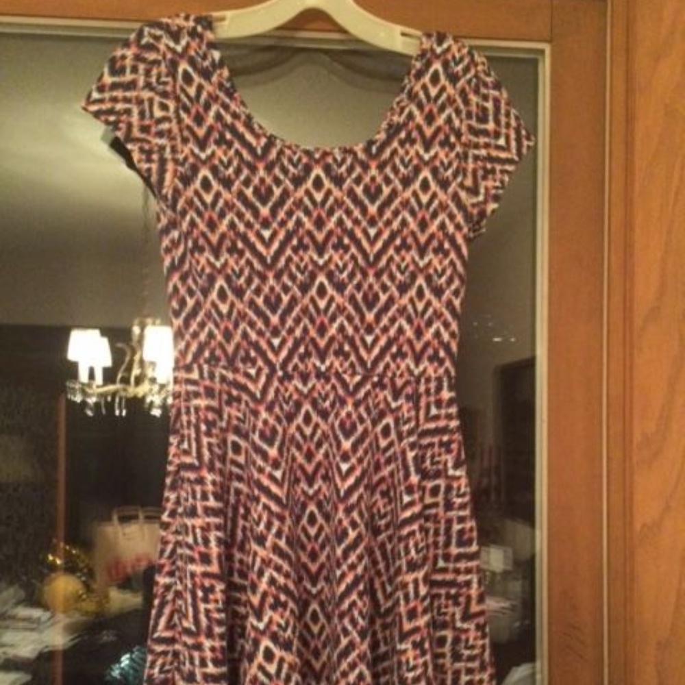 Aeropostale Juniors Ikat dress or tunic Small
